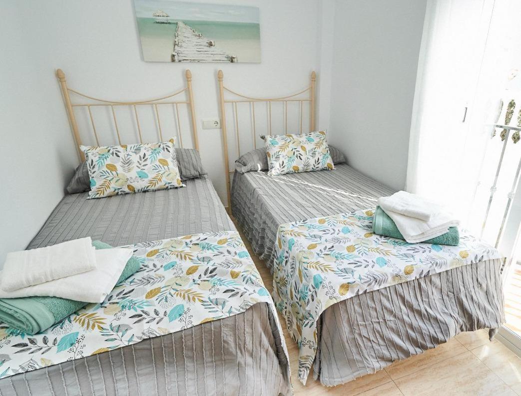 Villa Pura - Private Jacuzzi & Heated Pool Nerja Dış mekan fotoğraf