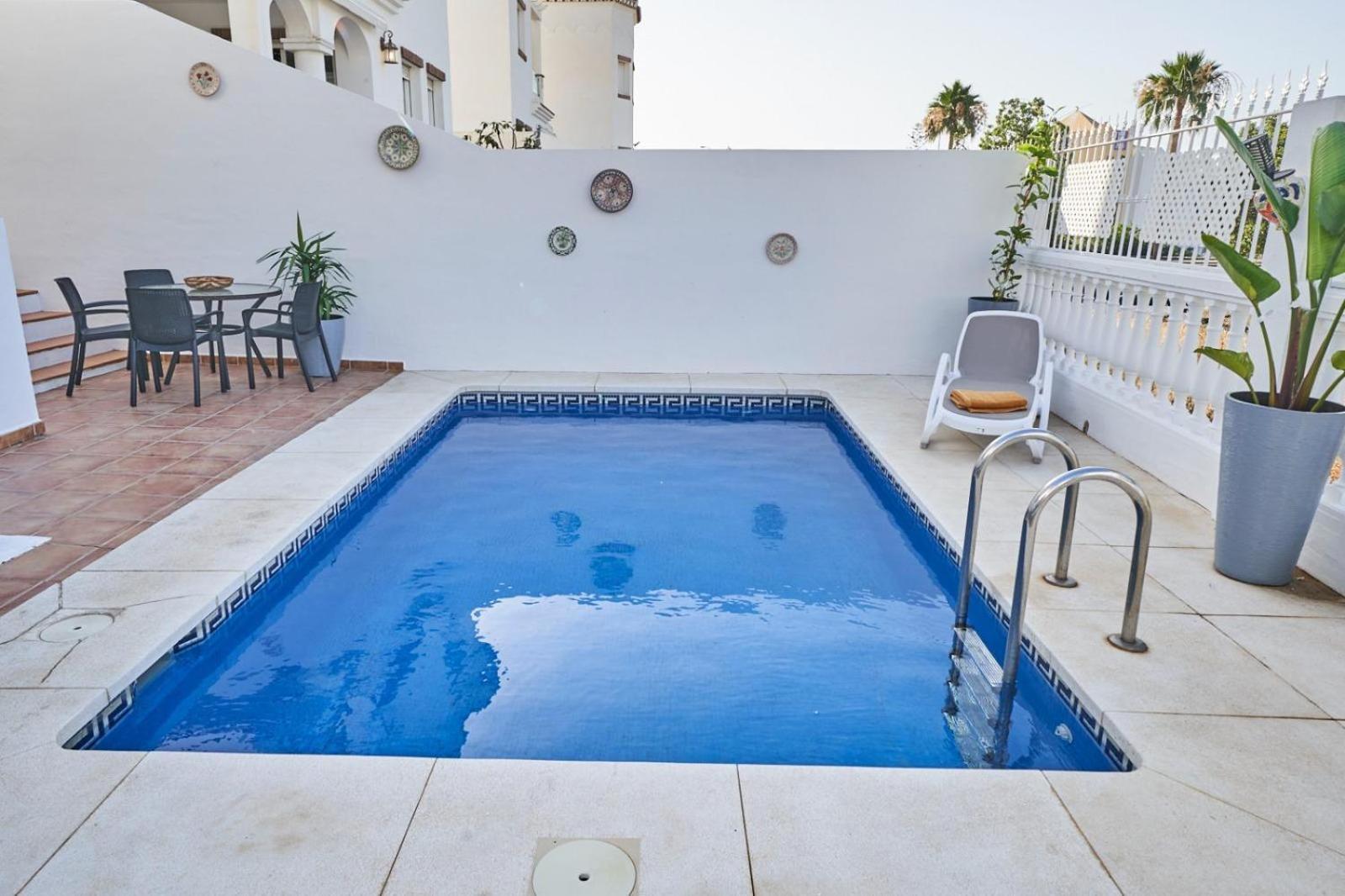 Villa Pura - Private Jacuzzi & Heated Pool Nerja Dış mekan fotoğraf